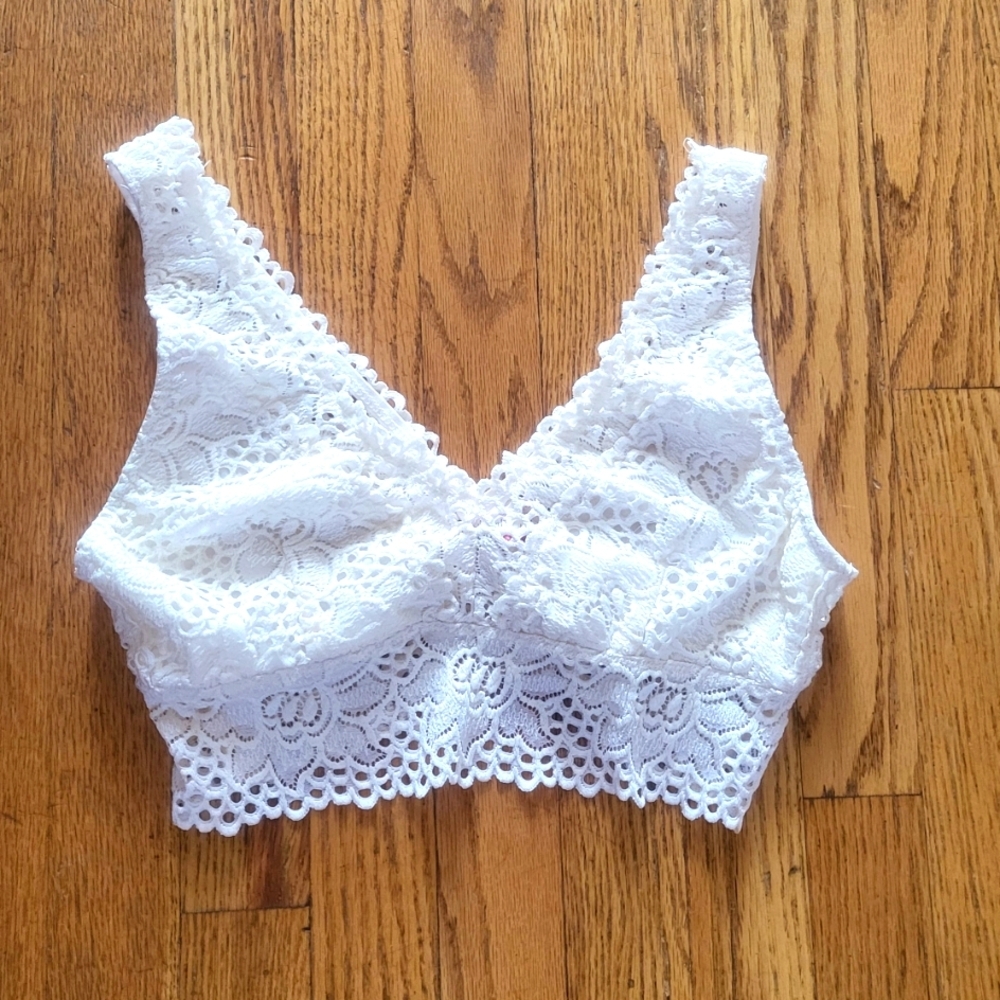 Altar'd State Lace Bralette. Size L
